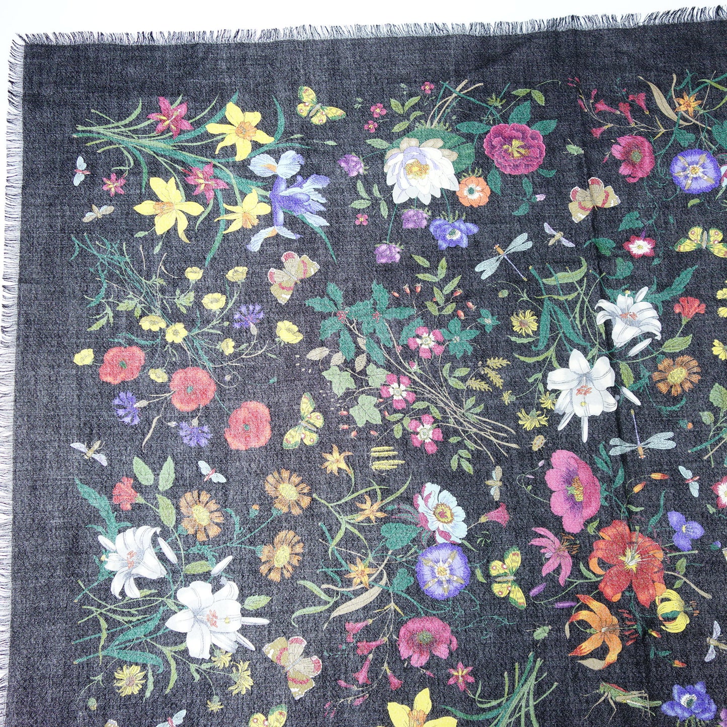 美品◆グッチ 大判ストール フラワー ウール 黒系 GUCCI【AFI13】