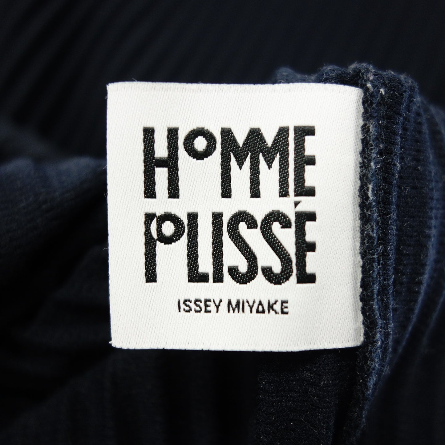 美品◆イッセイミヤケ オム プリッセ 半袖Tシャツ カットソー プリーツ HP55JK020 メンズ 紺 サイズ2 ISSEY MIYAKE HOMME PLISSE【AFB29】