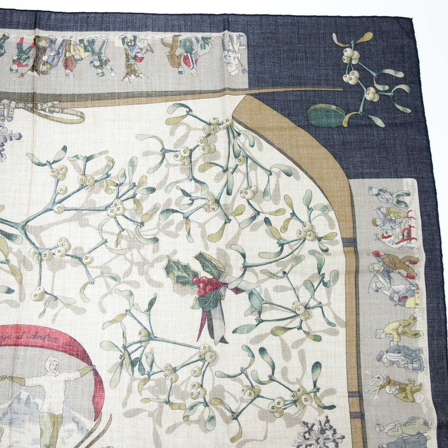エルメス 大判ストール Neige d' Antan 去年の雪 レディース マルチカラー HERMES【AFI21】【中古】