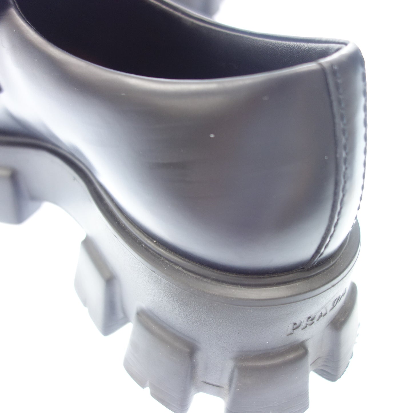 美品◆プラダ レザーローファー モノリス トライアングルロゴ 2DE129 メンズ 7 黒 PRADA【AFC11】