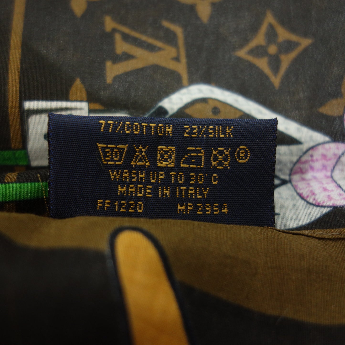 極美品◆ルイヴィトン ヴァージルアブロー マスク バンダナ ポーチ LVフレンズ 3点セット MP2954 ブラウン系 LOUIS VUITTON【AFI1】