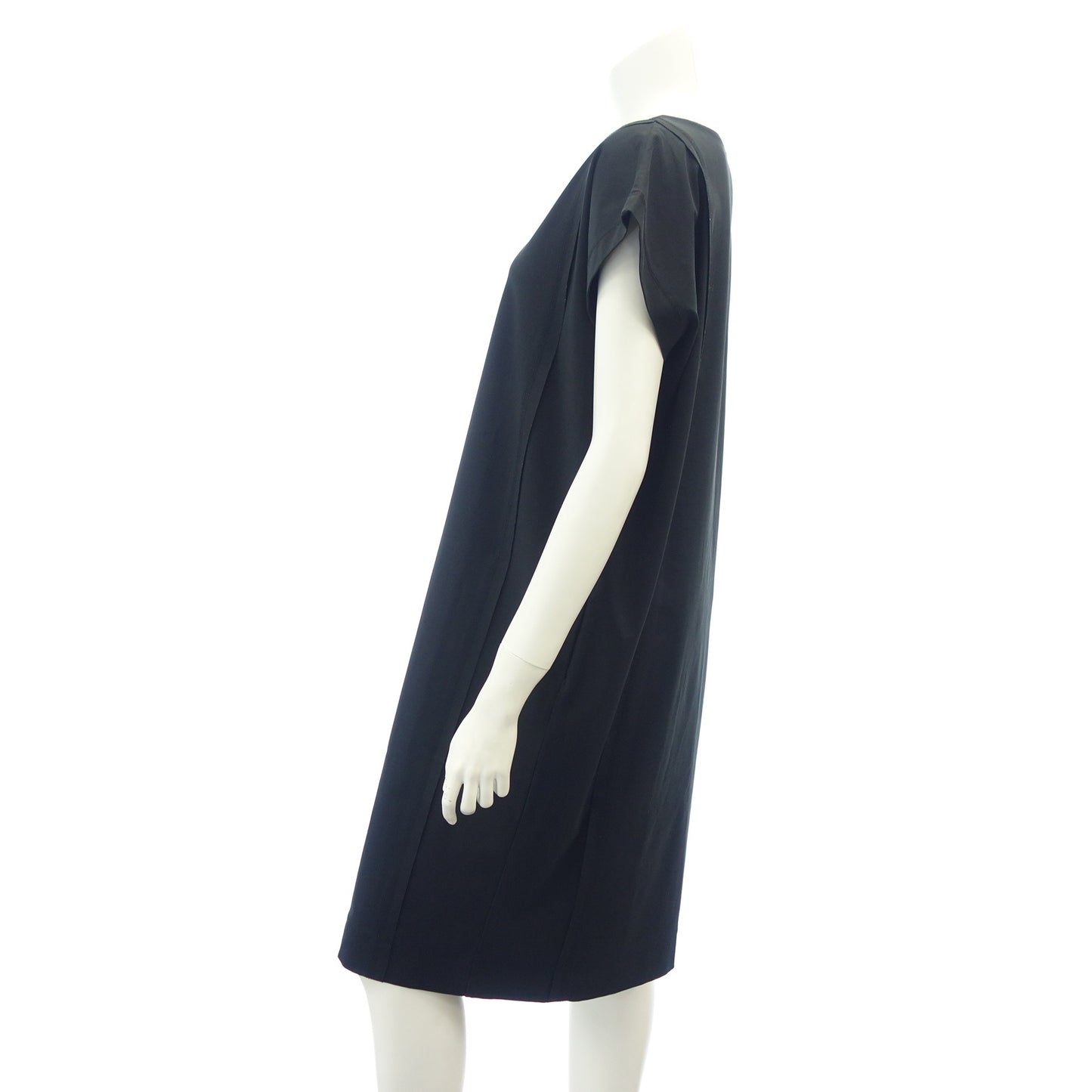 中古◆イッセイミヤケ ワンピース ストレッチ IM92JH502 レディース ブラック系 サイズ2 ISSEY MIYAKE【AFB27】