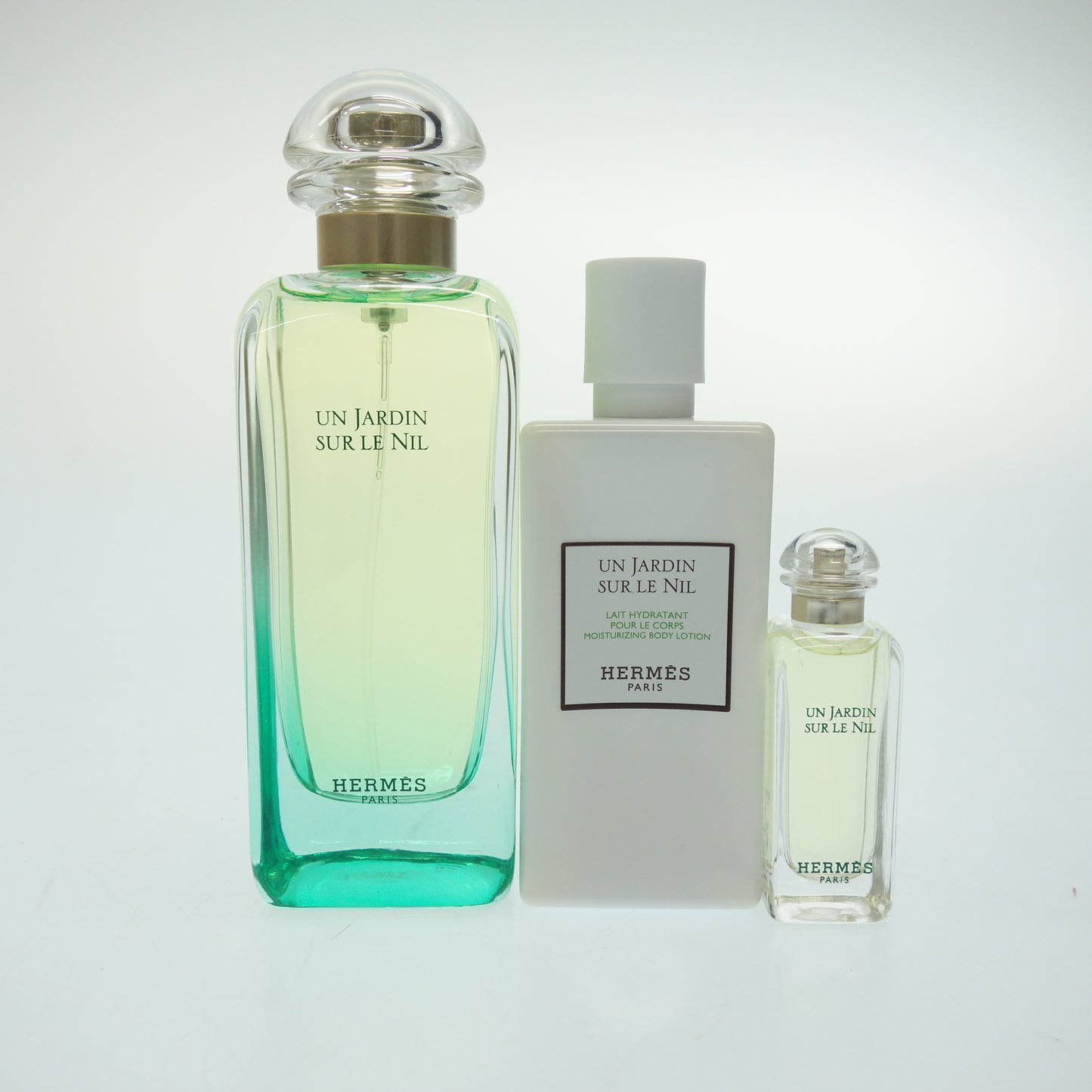 極美品◆エルメス ナイルの庭 オードトワレ 100ml &7.5ml ボディローション 80ml ギフトセット HERMES UN JARDIN SUR LE NIL【AFI19】