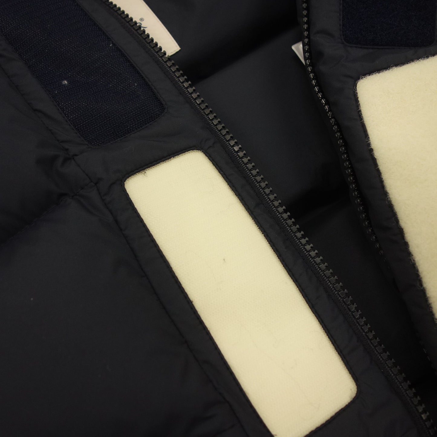 モンクレール ダウンベスト E20914336805 メンズ 1 ネイビー MONCLER【AFB9】【中古】