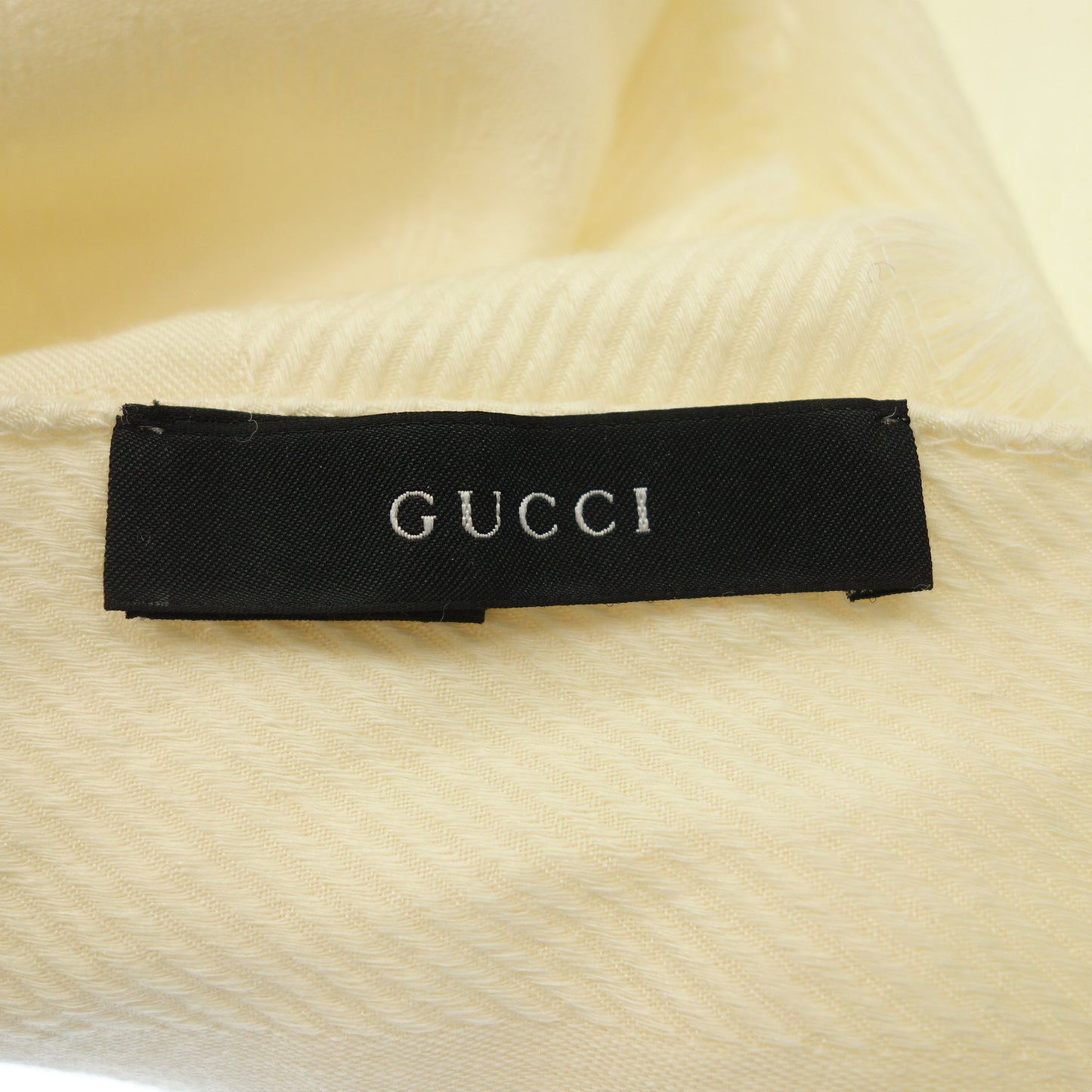 美品◆グッチ シルク混 ウール ストール マフラー GG柄 フリンジ ホワイト GUCCI【AFI21】