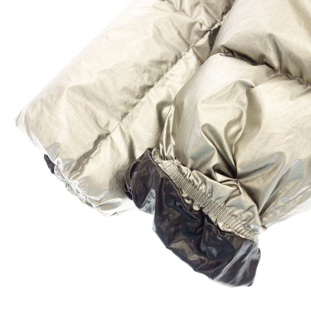 美品◆モンクレール ダウンジャケット PARANA 20AW レディース シルバー サイズ1 MONCLER【AFA2】