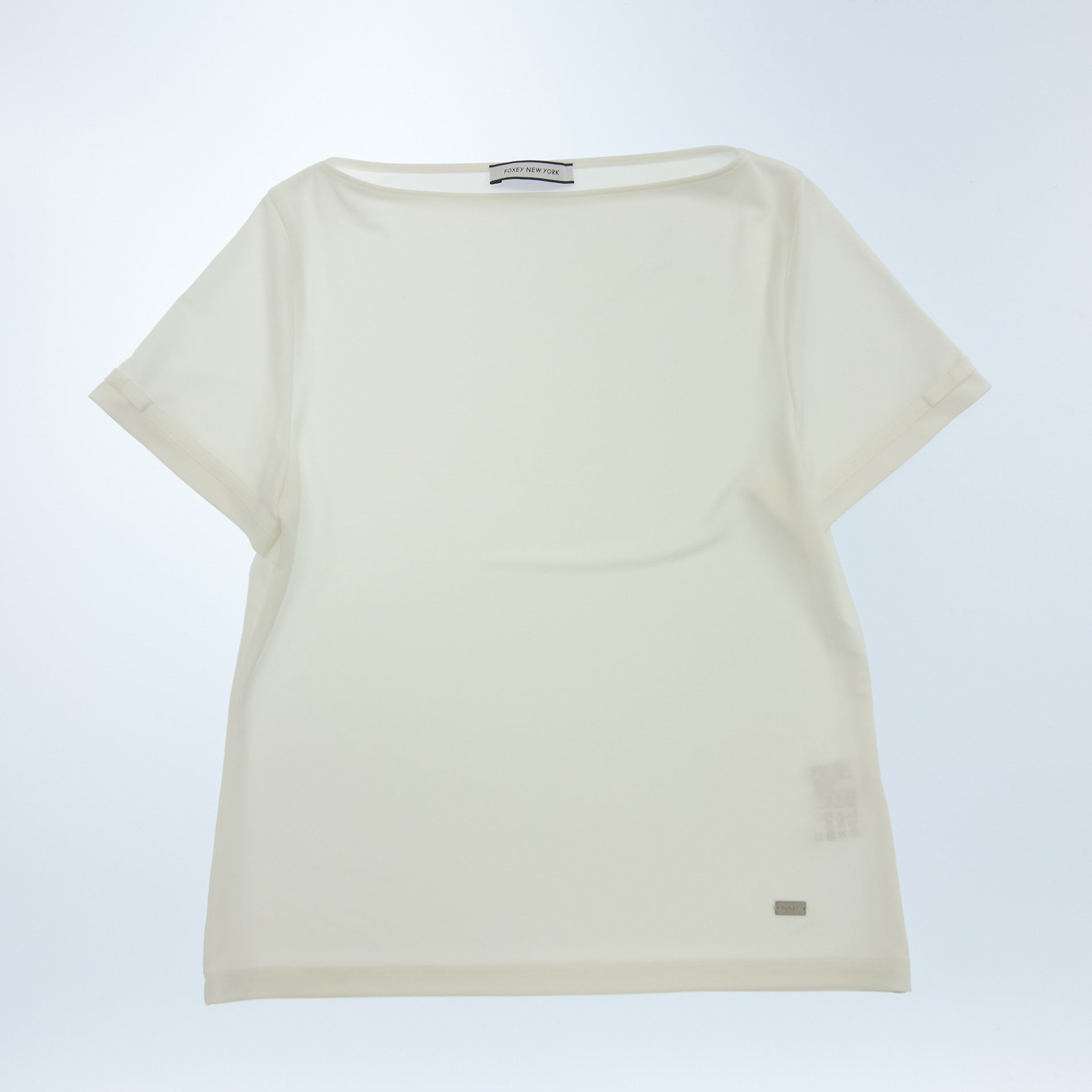 美品◇フォクシー ニューヨーク Tシャツ ニット 39193 レディース ホワイト系 サイズ40 FOXEY NEW YORK【AFB52】 –  ストックラボ オンライン｜ブランドヴィンテージ