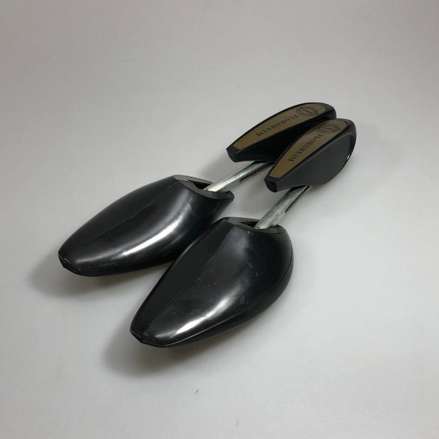 フローシャイム デザイナー コレクション ウィングチップ 青窓枠 ブラック メンズ サイズ7.5D FLORSHEIM ビジネスシューズ 約25.5cm【LA】【中古】