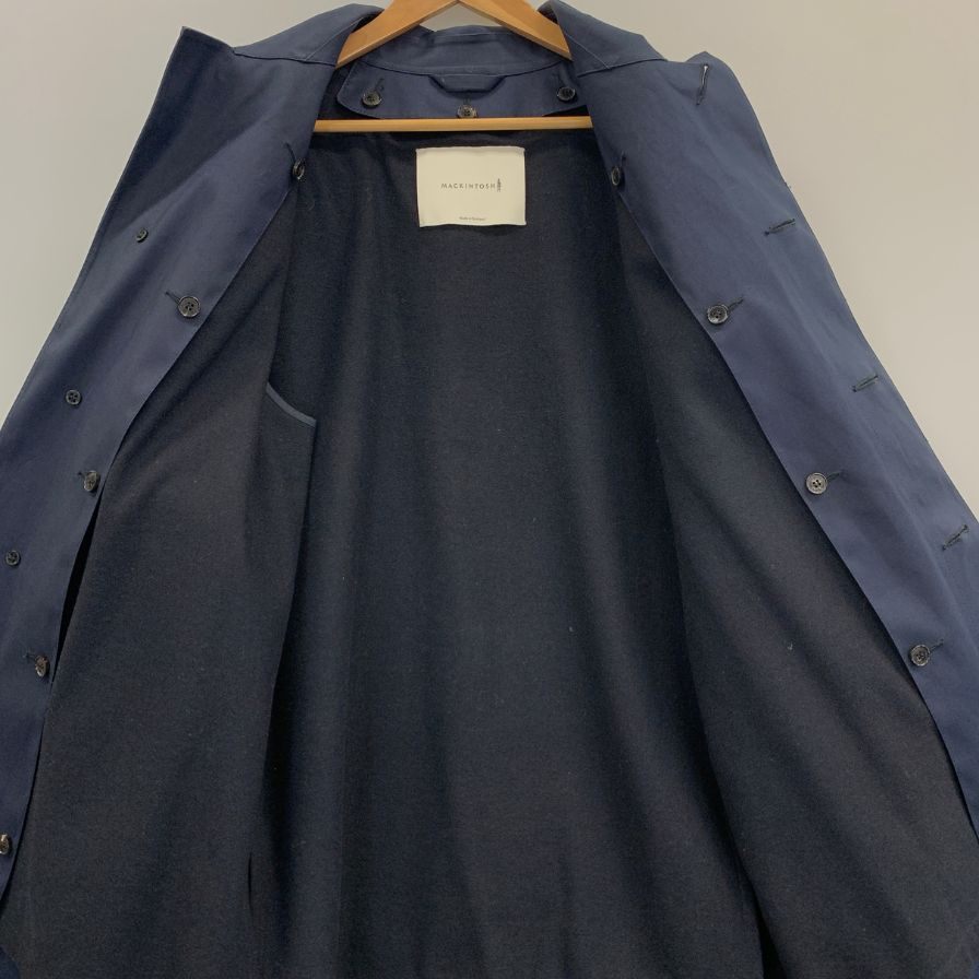 極美品◆マッキントッシュ ダンケルド ゴム引きコート サイズ38 メンズ ネイビー  MACKINTOSH 【AFA22】