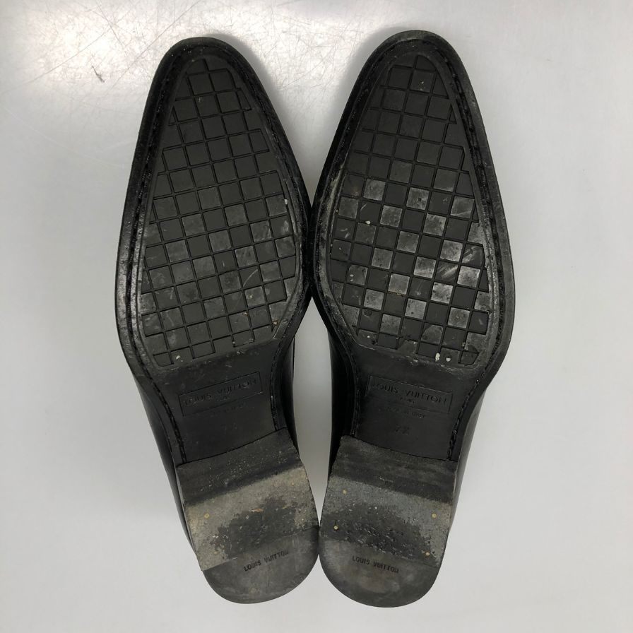 ルイヴィトン タッセルローファー Uチップ レザー キューブ ロゴチャーム メンズ ブラック サイズ7.5 LOUIS VUITTON 約26.0cm【AFC1】