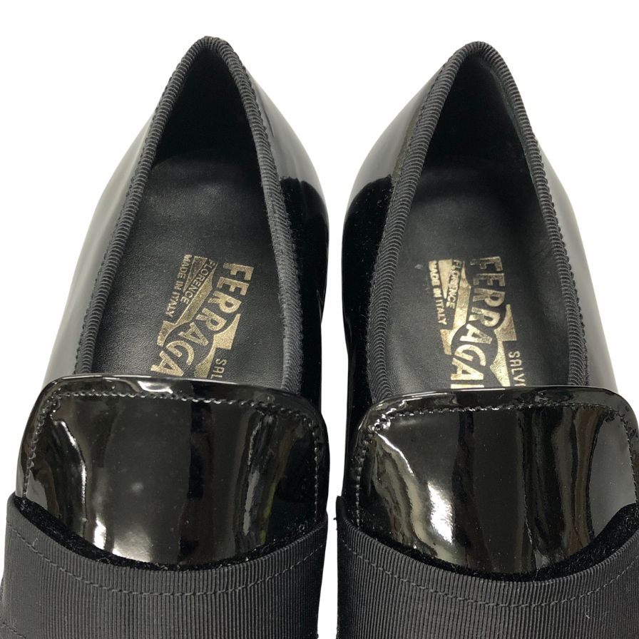 Salvatore Ferragamo サルヴァトーレ フェラガモ 8サイズ サルヴァトーレフェラガモ レザースリッポン パテントレザー