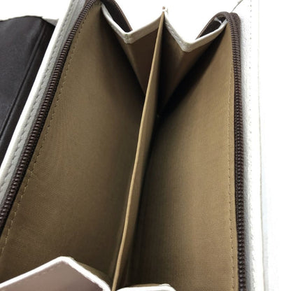 コーチ バックル付きレザー二つ折り財布 ホワイト COACH【AFI19】