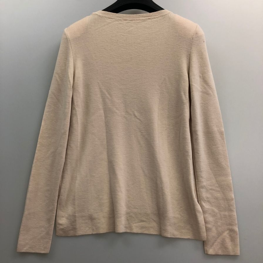 美品◆フォクシー ニット トップス ロゴプレート ウール100% 肩パット付 31781 レディース サイズ38 ベージュ FOXEY 【AFB5】