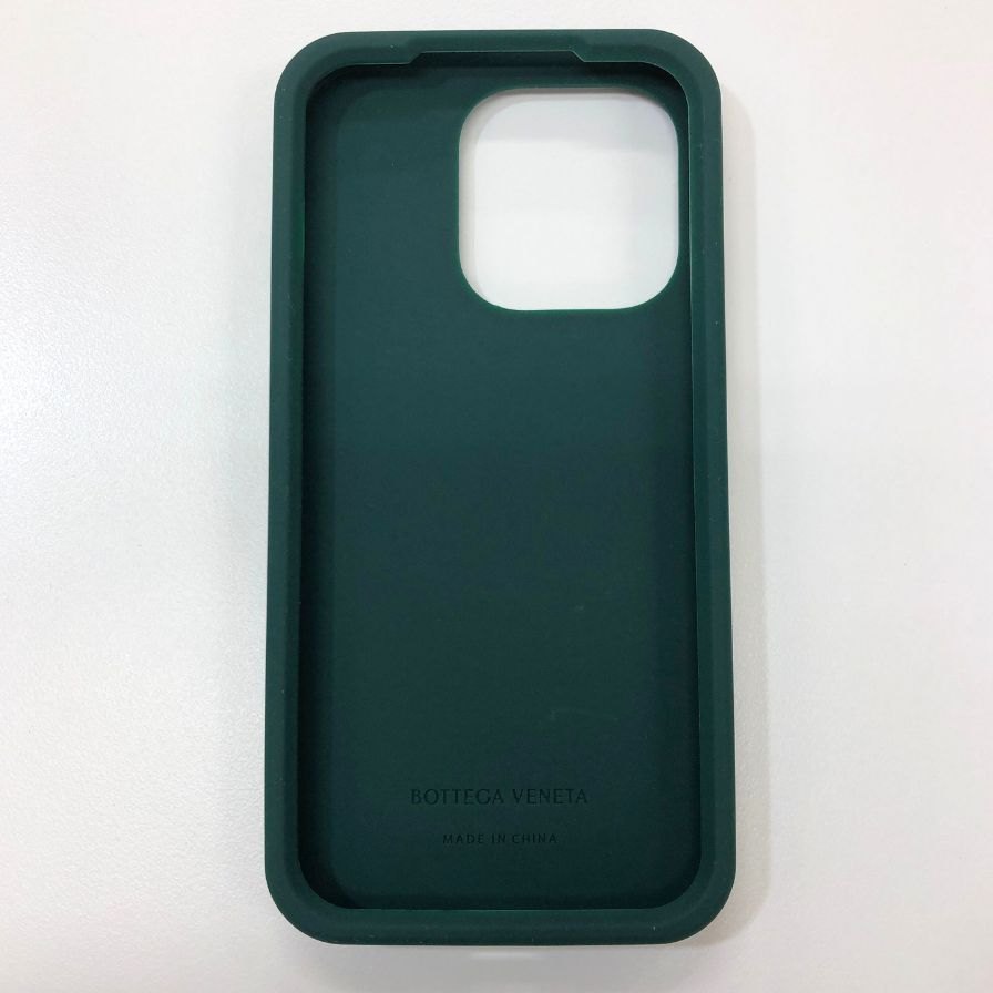 ボッテガヴェネタ iPhoneケース iPhone15Pro ラバー イントレチャート グリーン系 BOTTEGA VENETA【AFI10】【中古】