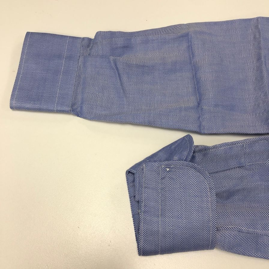 新品同様◆エルメネジルドゼニア 長袖ドレスシャツ ブルー サイズ39/15.5 メンズ Ermenegildo Zegna 【AFB34】