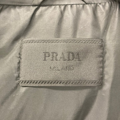 美品◆プラダ ダウンベスト パデッドナイロン トライアングルロゴ サイズ48 メンズ ブラック SGJ191 PRADA 【AFA11】