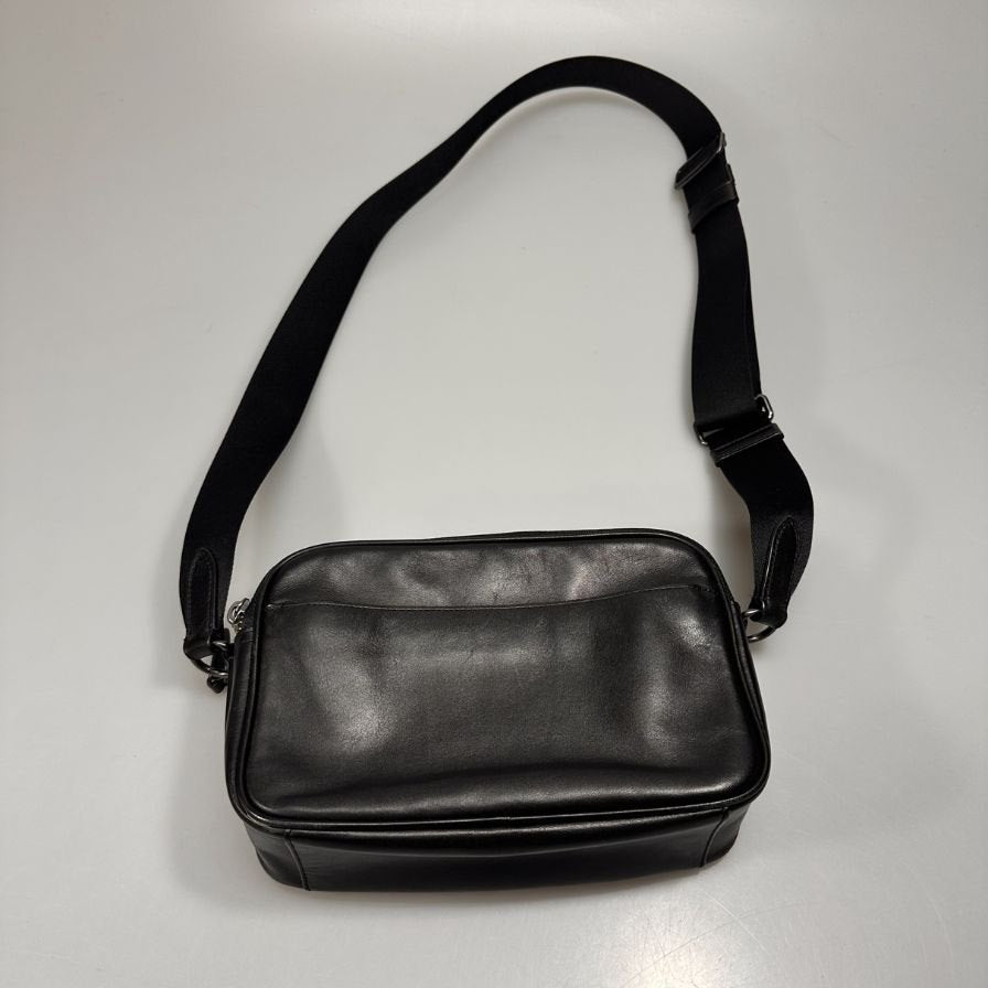 コーチ ショルダーポーチ レザー ロゴ ファスナー ブラック COACH【AFE6】