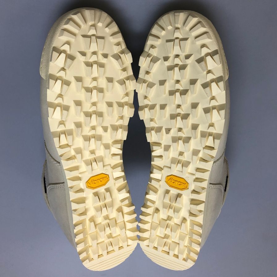 ニューバランス トレッキングシューズ レーニア ゴアテックス メンズ サイズ28cm オフホワイト NEW BALANCE 約28.0cm【AFD4】