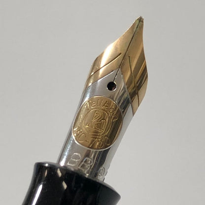ペリカン トレド 万年筆 ペン先18C-750 BB 本体彫刻SV925 PELIKAN【AFI2】