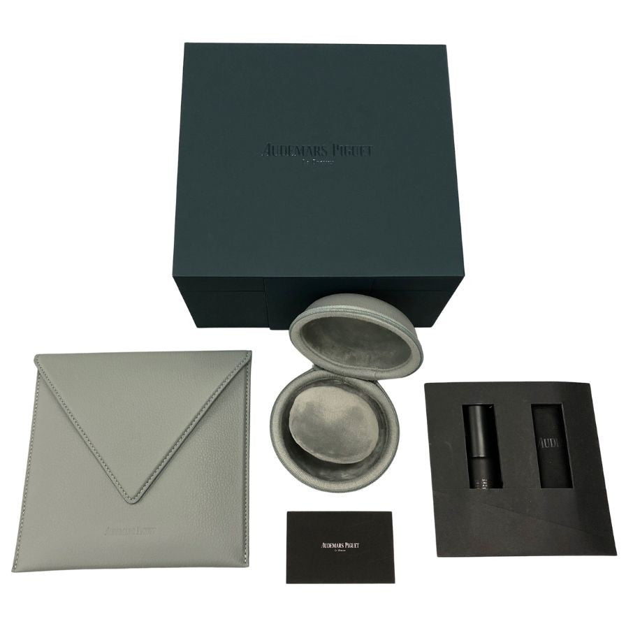 オーデマピゲ トラベルキット クリーニングセット グレー系 ユニセックス AUDEMARS PIGUET