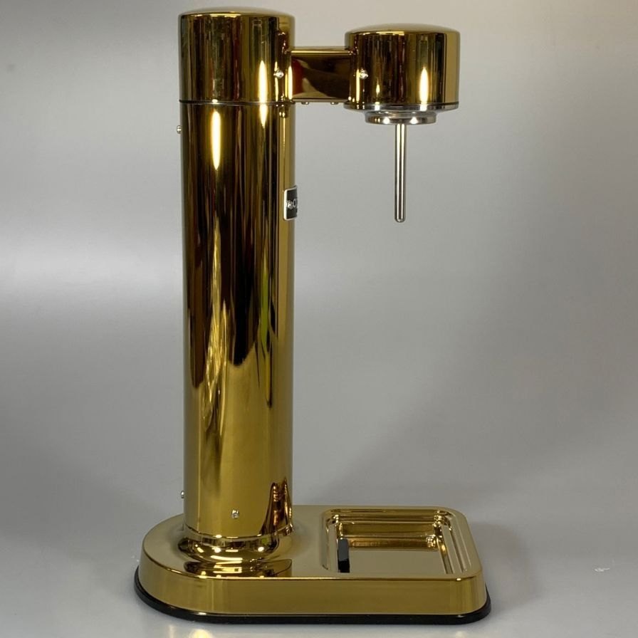 アールケ カーボネーター3 炭酸水メーカー ゴールド aarke carbonator 3【AFE13】【中古】