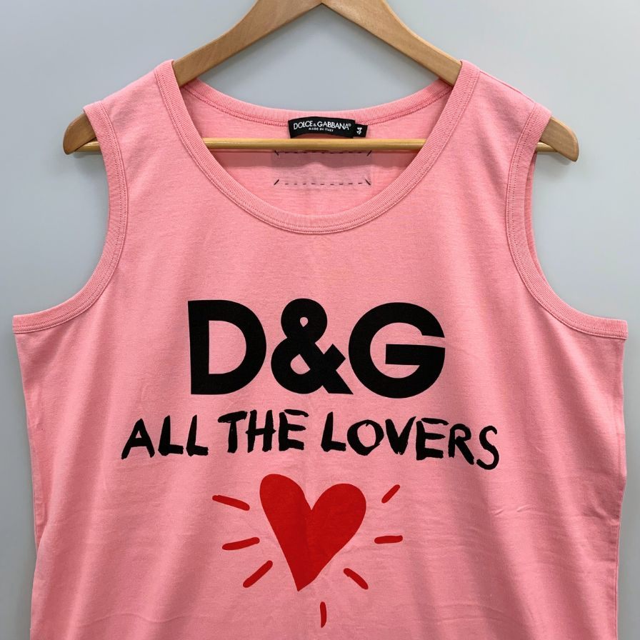 【DOLCE&GABBANA】ローズアップリケ DGロゴ ノースリーブTシャツ 極美品◇ドルチェ&ガッバーナ ノースリーブTシャツ ALL THE