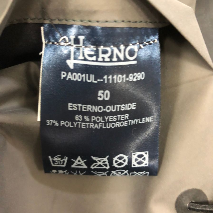 美品◆ヘルノ コート PA001UL-11101-9290 ゴアテックス レインコート フーディ メンズ ブラック サイズ50 HERNO 【AFB22】