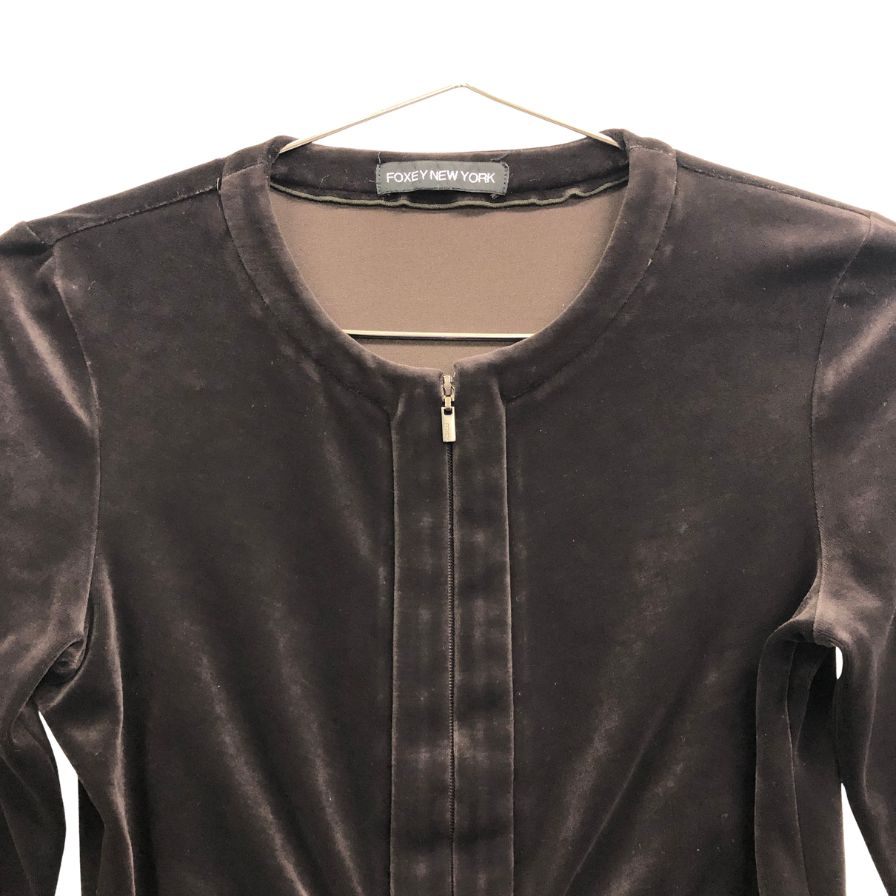 美品◆フォクシー ニューヨーク トップス  ストレッチベロア 23377 レディース サイズF ブラウン FOXEY NEW YORK 【AFB46】