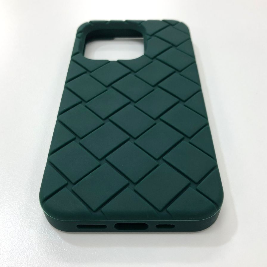 ボッテガヴェネタ iPhoneケース iPhone15Pro ラバー イントレチャート グリーン系 BOTTEGA VENETA【AFI7】【中古】