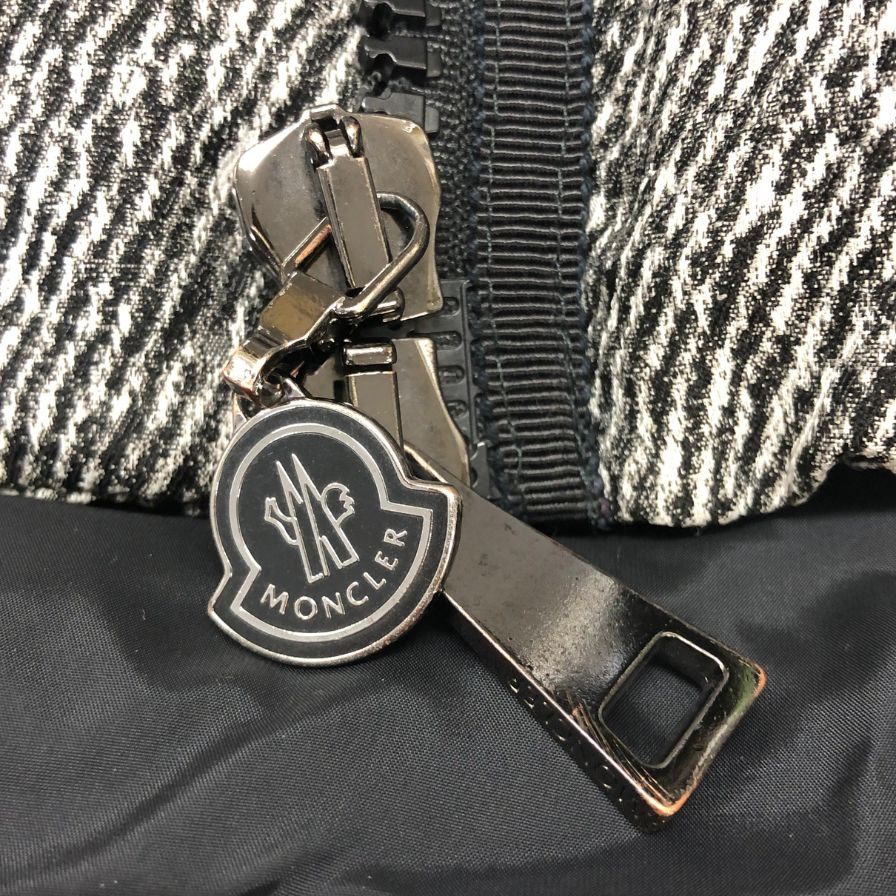 美品◆モンクレール ダウンコート ジェルボワーズ グレー系 レディース サイズ4 MONCLER GERBOISE 【AFA9】