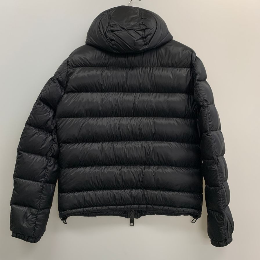 美品◆ヘルノ ダウンジャケット フーデッド PI0029U--12051-9300 メンズ ブラック サイズ48 HERNO 【AFA18】
