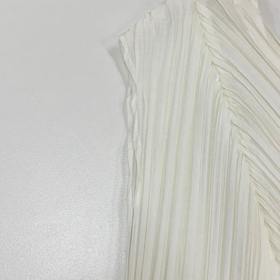 ISSEY MIYAKE イッセイミヤケ　アシンメトリーワンピース ISSEY MIYAKE イッセイミヤケ ワンピース アシンメトリー