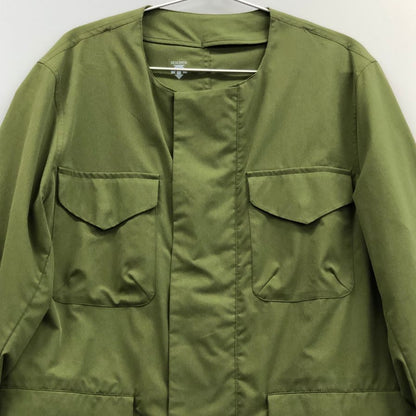 美品◆デサント ノーカラー ユーテリティ ジャケット DLMNJF41S メンズ サイズM カーキ DESCENTE 【AFF19】