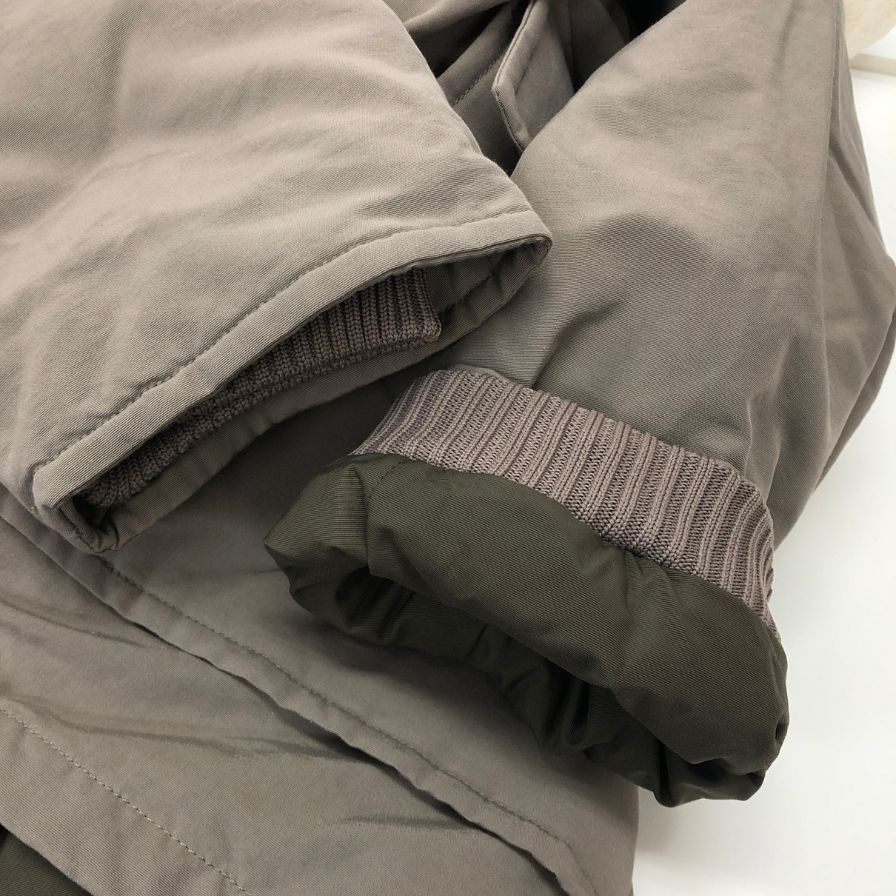新品同様◆ウールリッチ ダウンジャケット アークティック クラシック フィット グレー系 メンズ サイズM WOOLRICH 【AFA5】