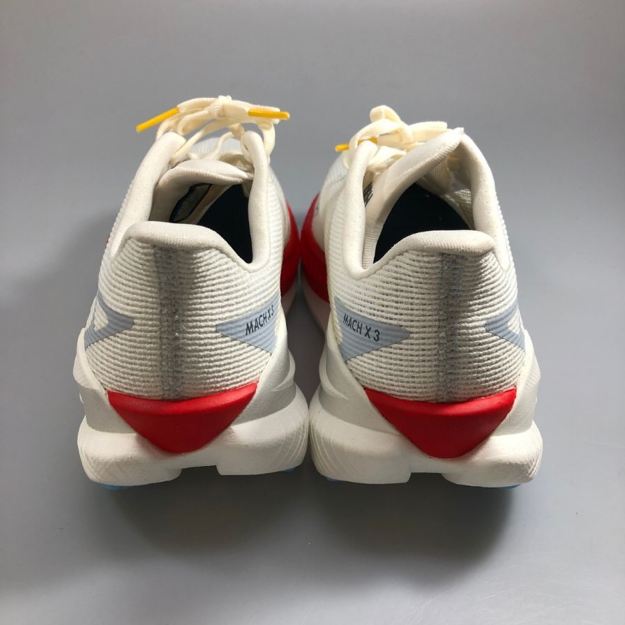 ホカオネオネ ランニングシューズ マッハ X3 ホワイト メンズ 26.5㎝ HOKA ONE ONE【AFC29】【中古】
