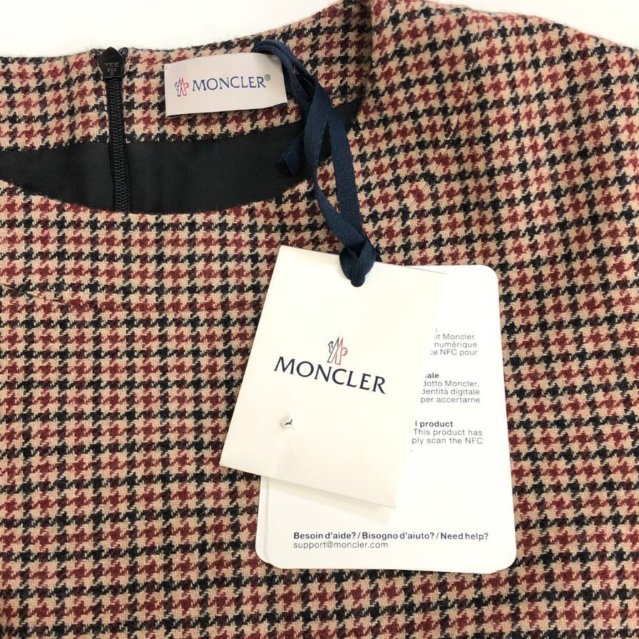 極美品◆モンクレール 24AW 半袖ワンピース ABITO DRESS 総柄 レディース サイズ38 J20932G00017 MONCLER 【AFB9】