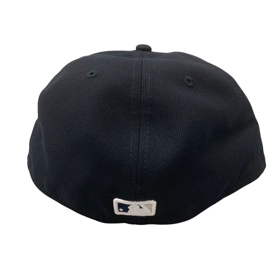 新品同様◆シュプリーム × ニューエラ キャップ ニューヨーク ヤンキース MLB Teams Box Logo New Era New York サイズ7/8/5 ブラック系 Supreme【AFI21】