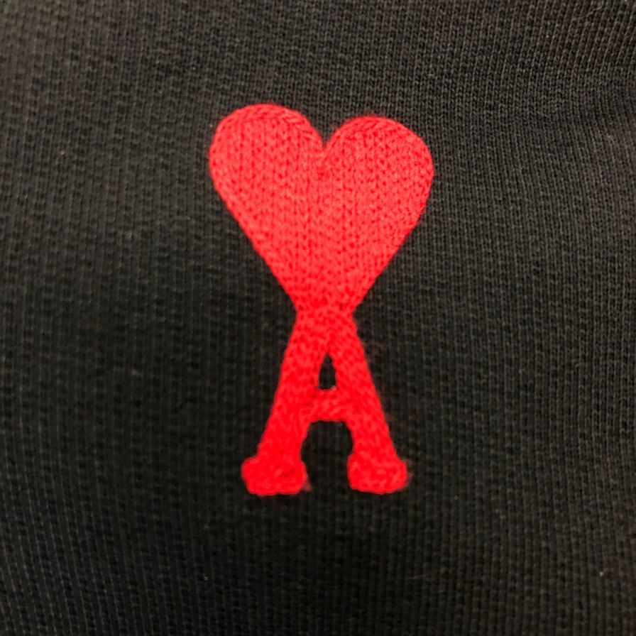 中古◆アミ アレクサンドルマテュッシ パーカー スウェット フーディー プルオーバー ハートロゴ刺繍 ブラック メンズ Lサイズ AMI Alexandre Mattiussi 【AFA17】