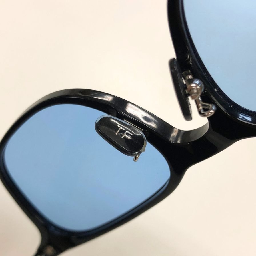 トム フォード サングラス TF 1040-D ECO 01V 52□18 140 ブルーレンズ メンズ ブラック TOM FORD【AFI18-2】