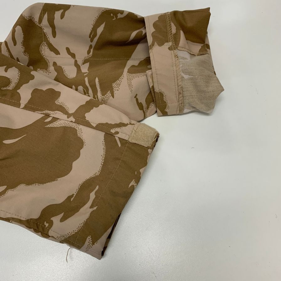 美品◆イギリス軍 コンバットスモックジャケット カモフラ柄 メンズ サイズ170/104 ベージュ系 【AFB34】
