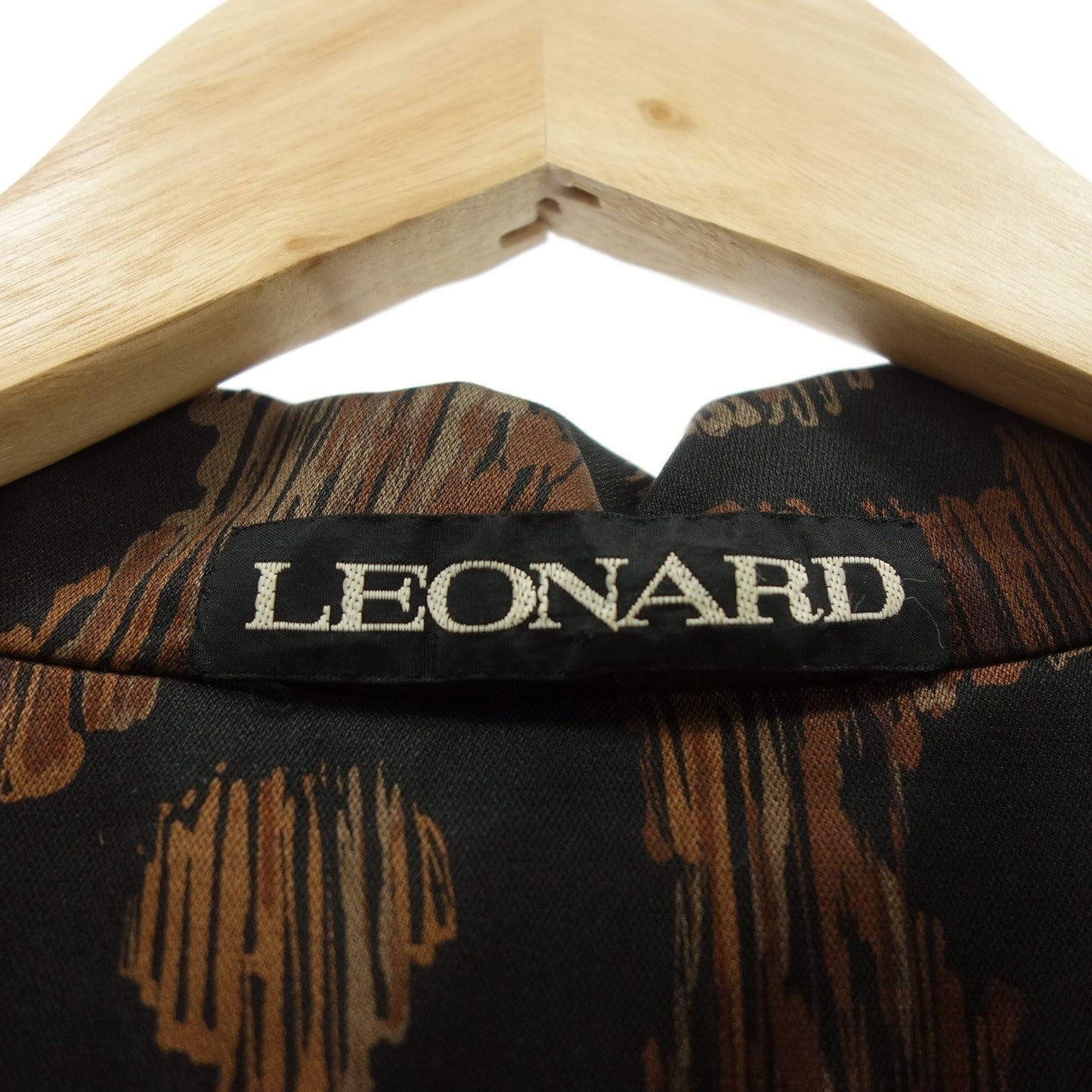 美品◆レオナール ステンカラーコート レオパード ナイロン ライナー付き LEONARD 【AFB19】