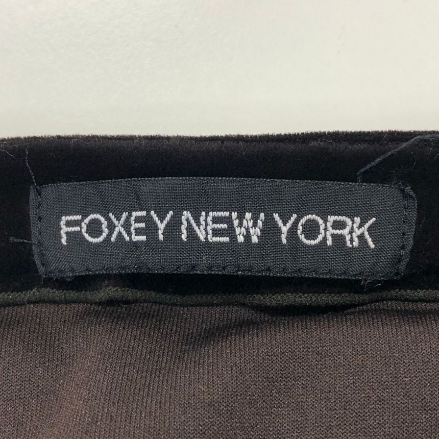 美品◆フォクシー ニューヨーク トップス  ストレッチベロア 23377 レディース サイズF ブラウン FOXEY NEW YORK 【AFB46】