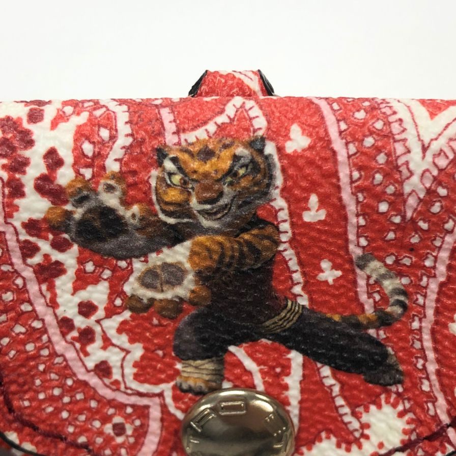 エトロ エアポッズケース カンフーパンダ AirPodsケース レッド系 レザー ETRO【AFI3】【中古】