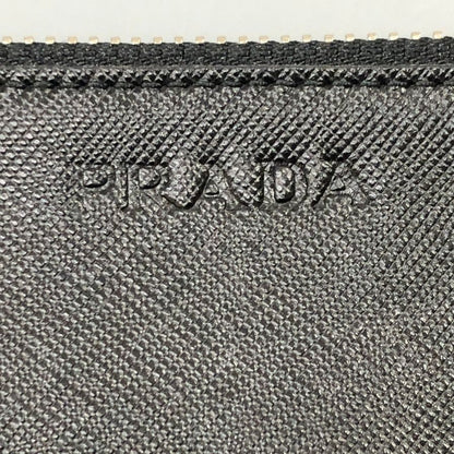 プラダ サフィアーノ レザー 薄型 クラッチ バッグ ブラック PRADA【AFE8】