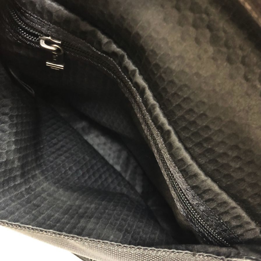 トゥミ ミニショルダーバッグ マグネット式フラップ メンズ ダークブラウン TUMI【AFE6】