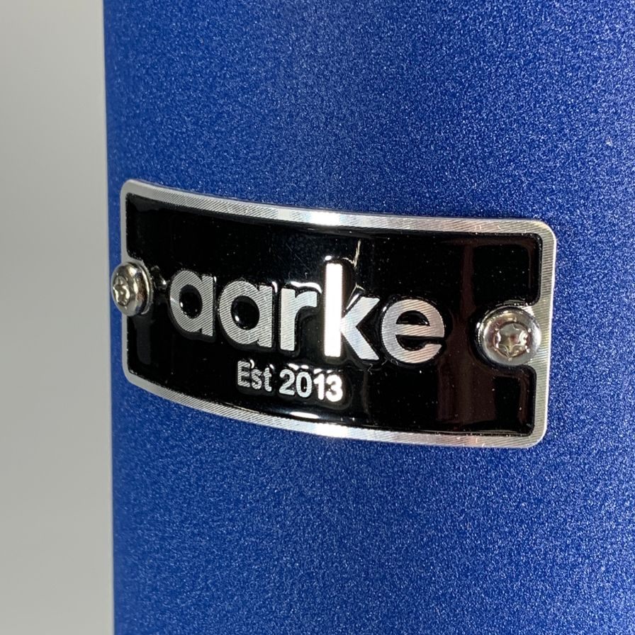 アールケ 炭酸水メーカー カーボネーター3 10周年限定カラー コバルトブルー aarke【AFE13】【中古】