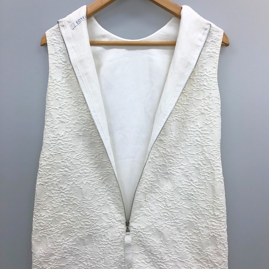美品◆フォクシー ノースリーブワンピース 33069 レディース サイズ38 ホワイト系 FOXEY 【AFB23】