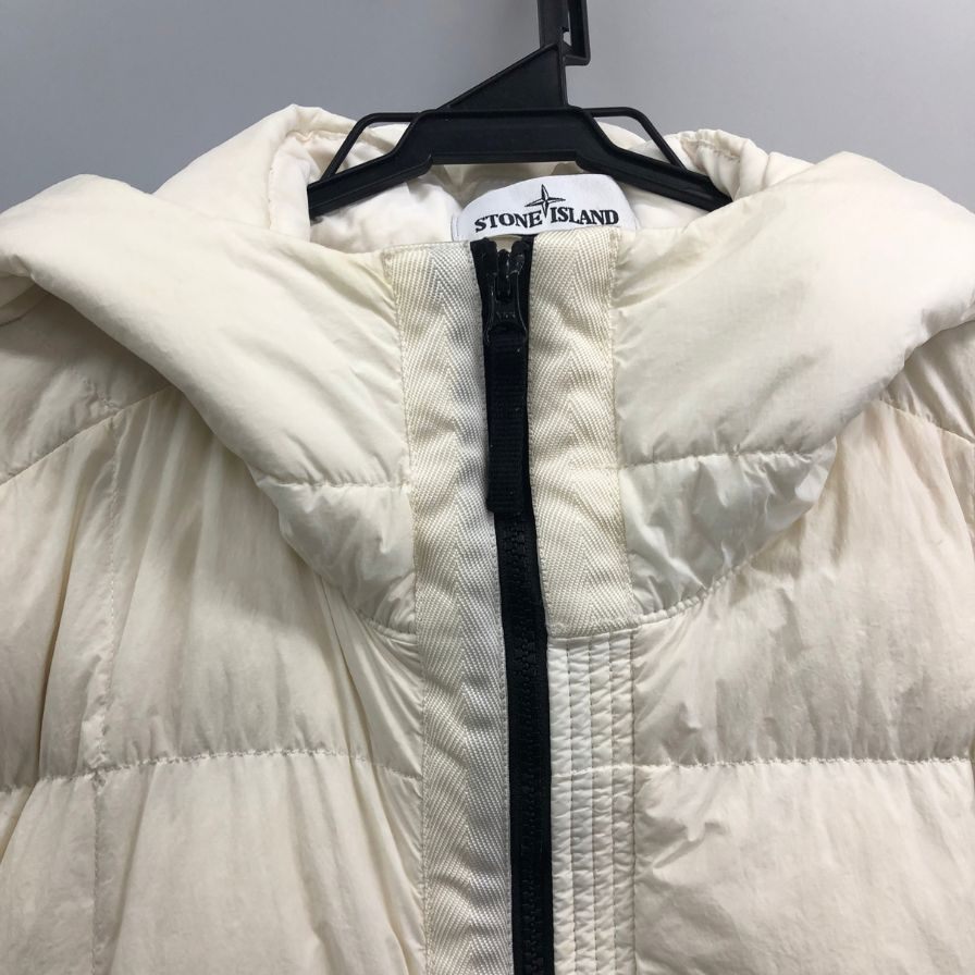 中古◆ストーンアイランド ガーメントダイ クリンクル レップス ダウンパーカー メンズ 豊田貿易 サイズXL ホワイト STONE ISLAND 【AFF19】