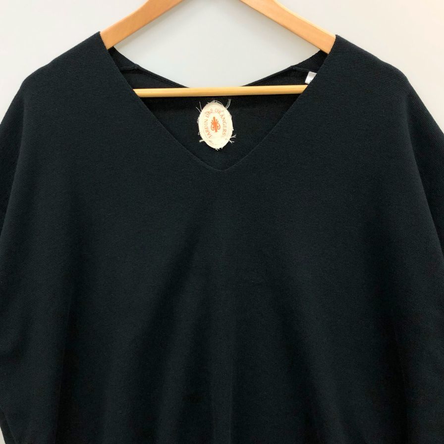 極美品◆ジャルダン デ ゾランジェ 半袖トップス Vネック ドロップショルダー シルク混 レディース サイズS ブラック Jardin des Orangers 【AFB11】
