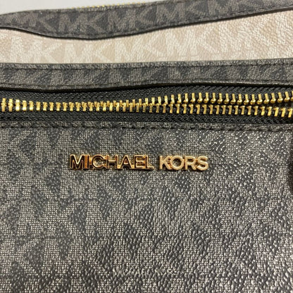 マイケルコース ショルダーバッグ クロスボディ シグネチャー 総柄 ホワイト ベージュ MICHAEL KORS【AFE11】